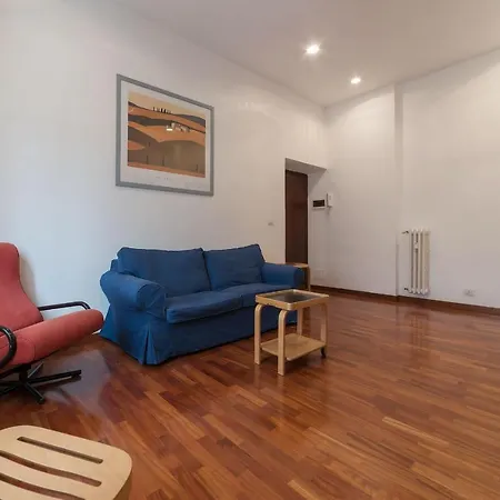 Experience Testaccio Flat