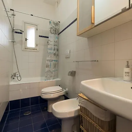 Experience Testaccio Flat * Rome